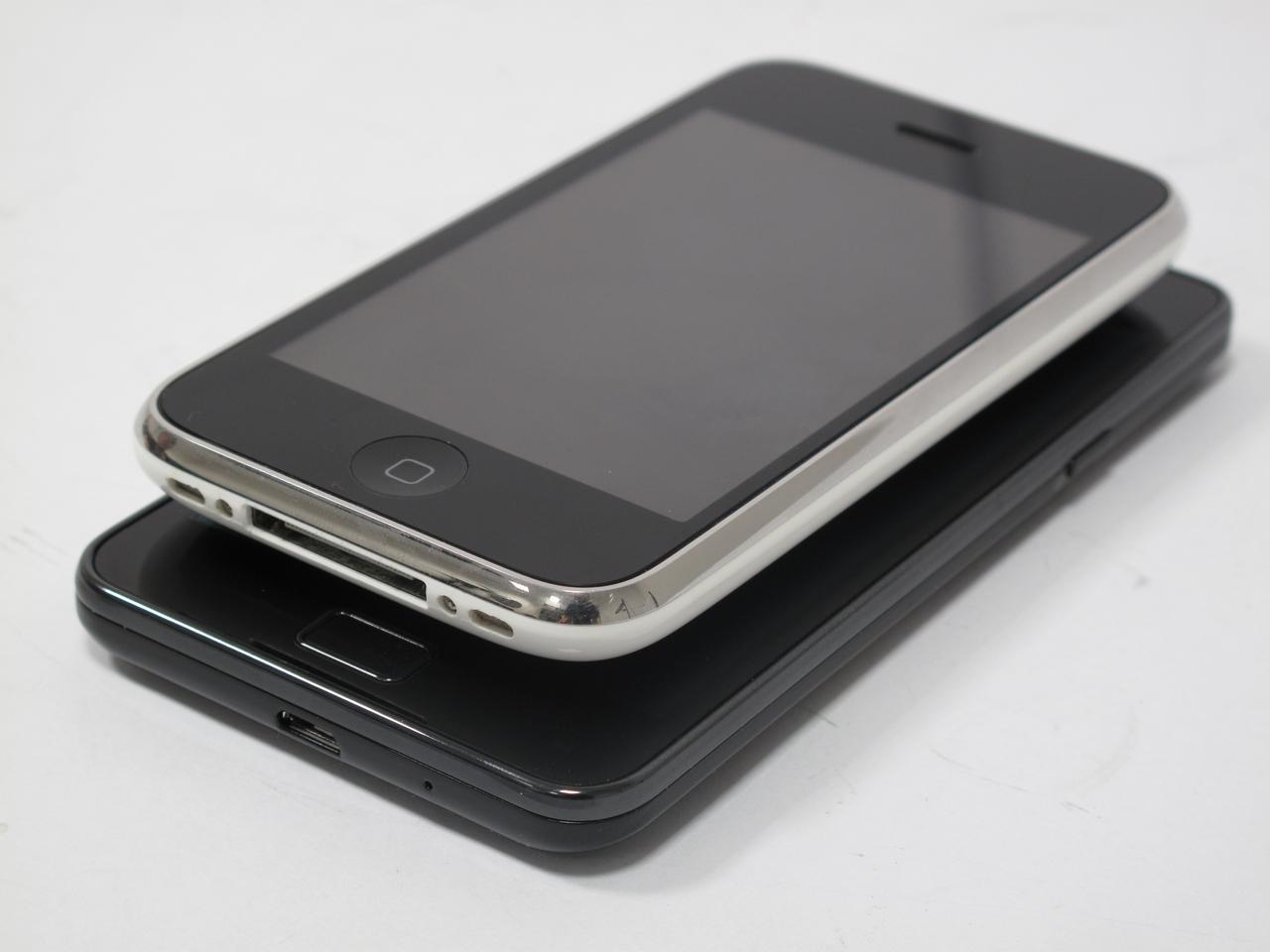 [20/05/2011] Samsung Galaxy S2 - der iPhone-Herausforderer bekommt Quadcore-Nachwuchs beim Galaxy S3. (8)