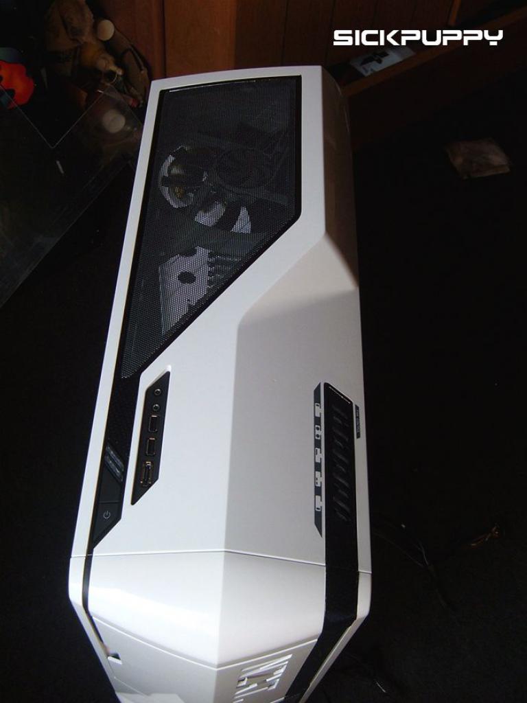 [26/05/2011] Contest-Casemod: NXZT Phantom in weiß-oranger Bienenwaben-Optik (28)