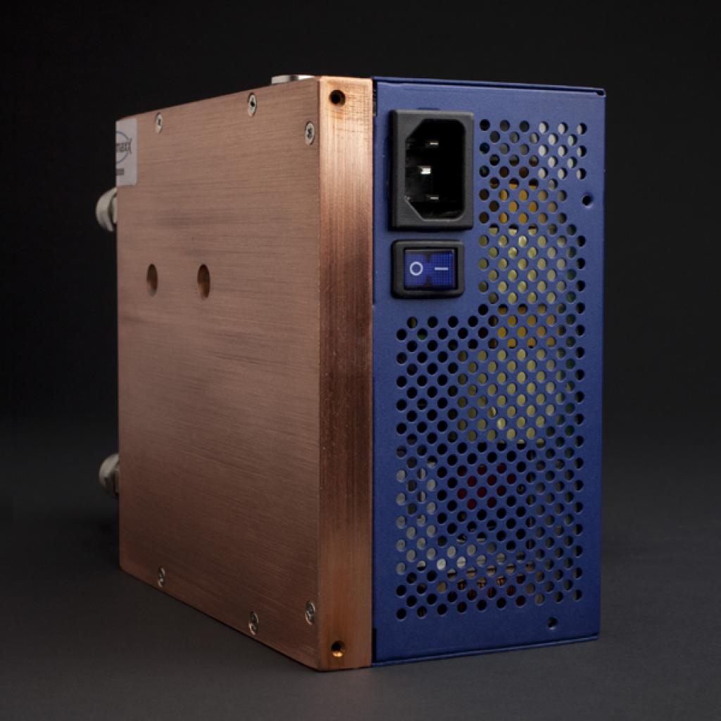 [21/05/2011] Silentmaxx Watercooled 600W: Lautloses, wassergekühltes Netzteil. (1)
