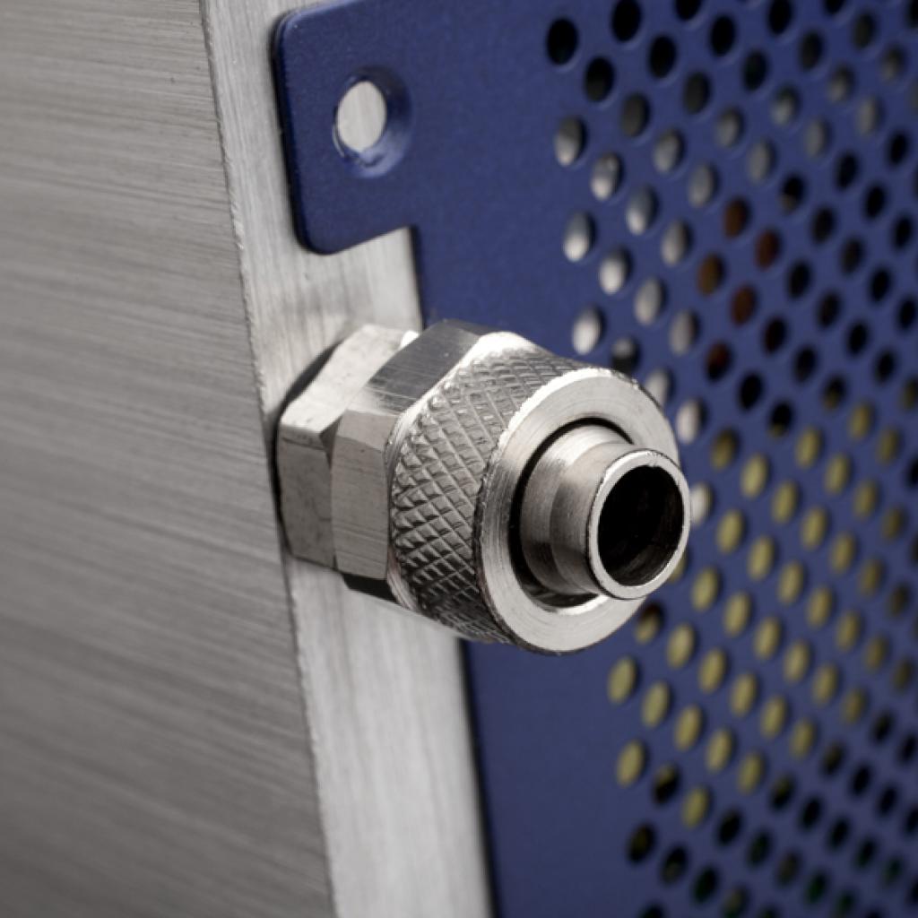 [21/05/2011] Silentmaxx Watercooled 600W: Lautloses, wassergekühltes Netzteil. (3)