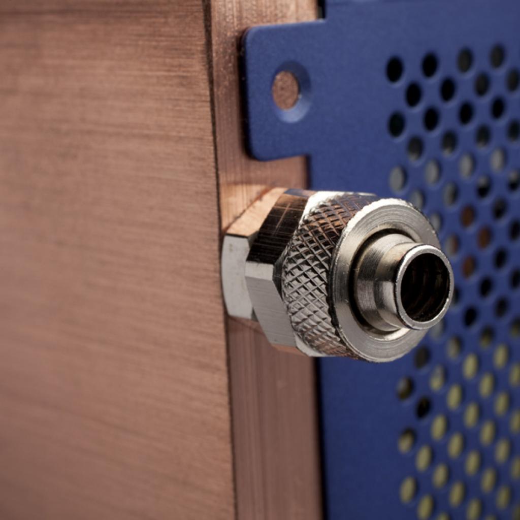 [21/05/2011] Silentmaxx Watercooled 600W: Lautloses, wassergekühltes Netzteil. (6)