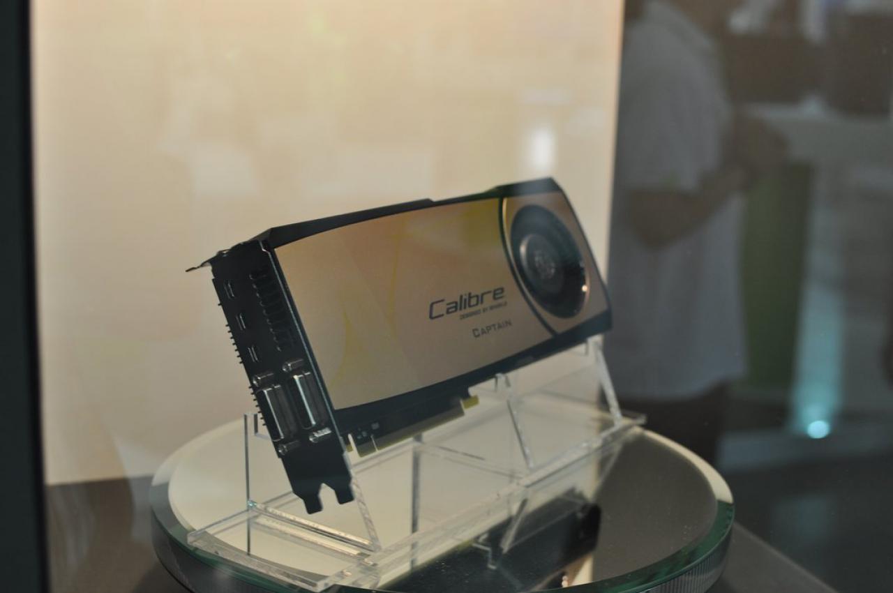 [31/05/2011] Sparkle Calibre GTX 580 Captain mit drei Mini Displayports 01