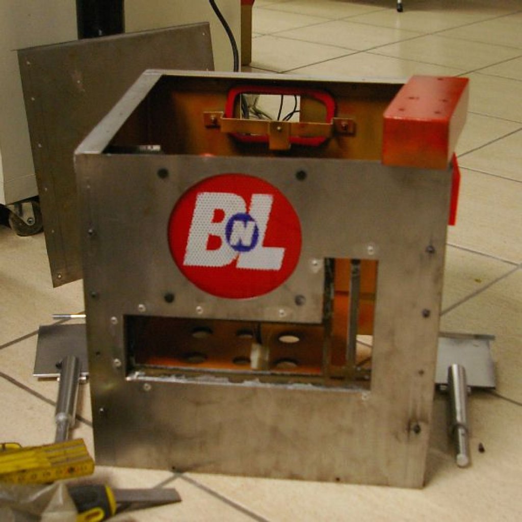 [27/05/2011] Spitzen-Casecon: Wall-E-PC fährt durch die Gegend und sieht dreidimensional (61)