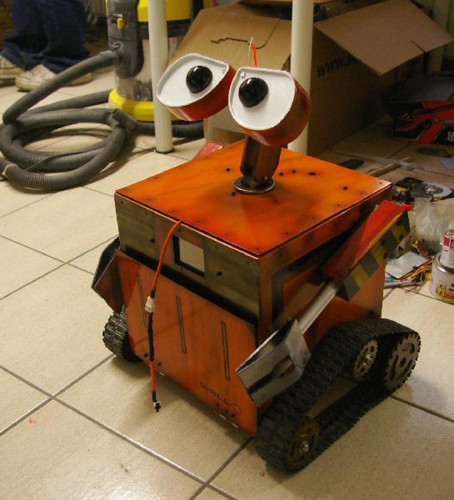 [27/05/2011] Spitzen-Casecon: Wall-E-PC fährt durch die Gegend und sieht dreidimensional (80)