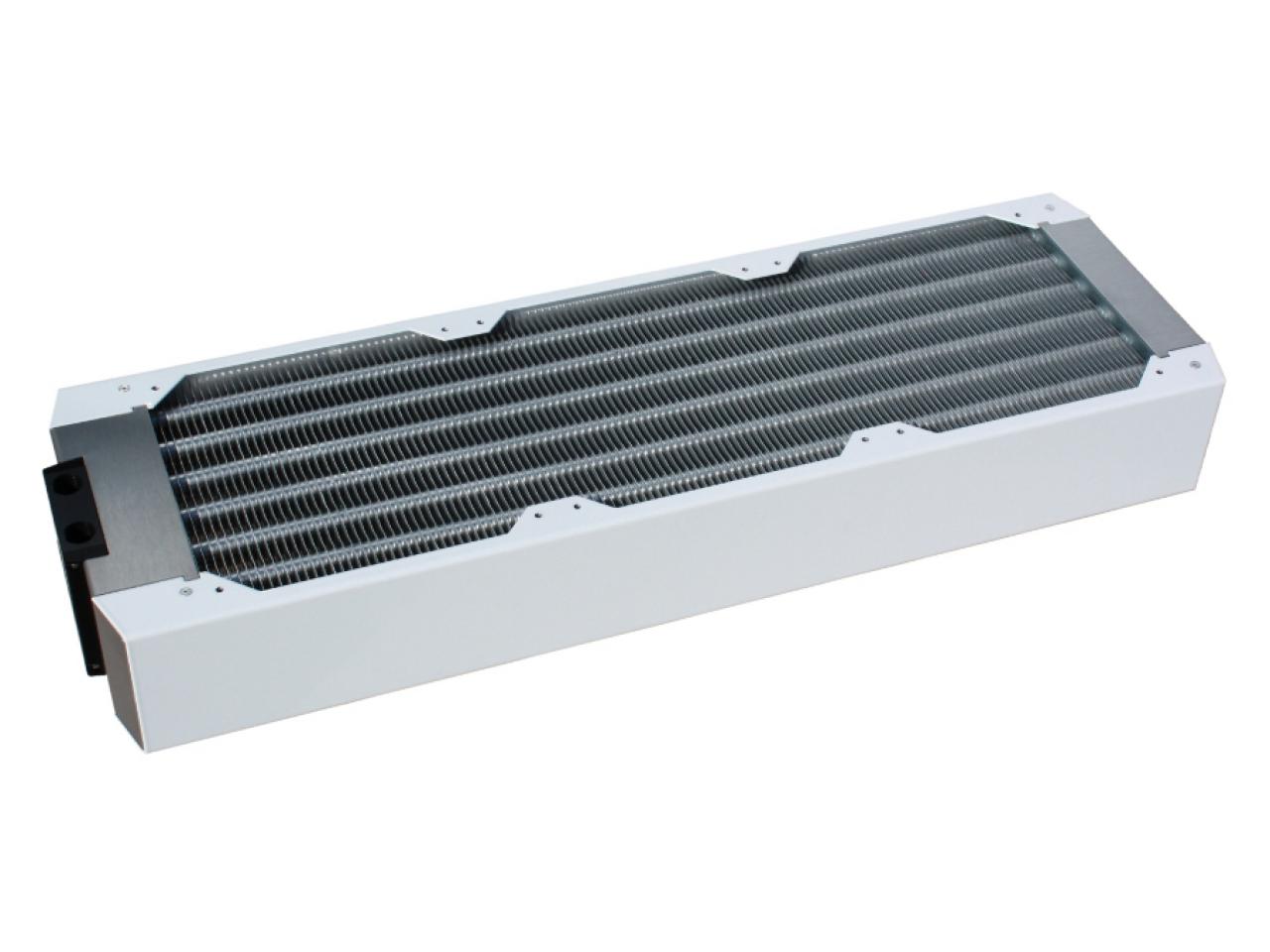 [05/05/2011] Watercool stellt neuen 140-mm-Radiator vor (5)