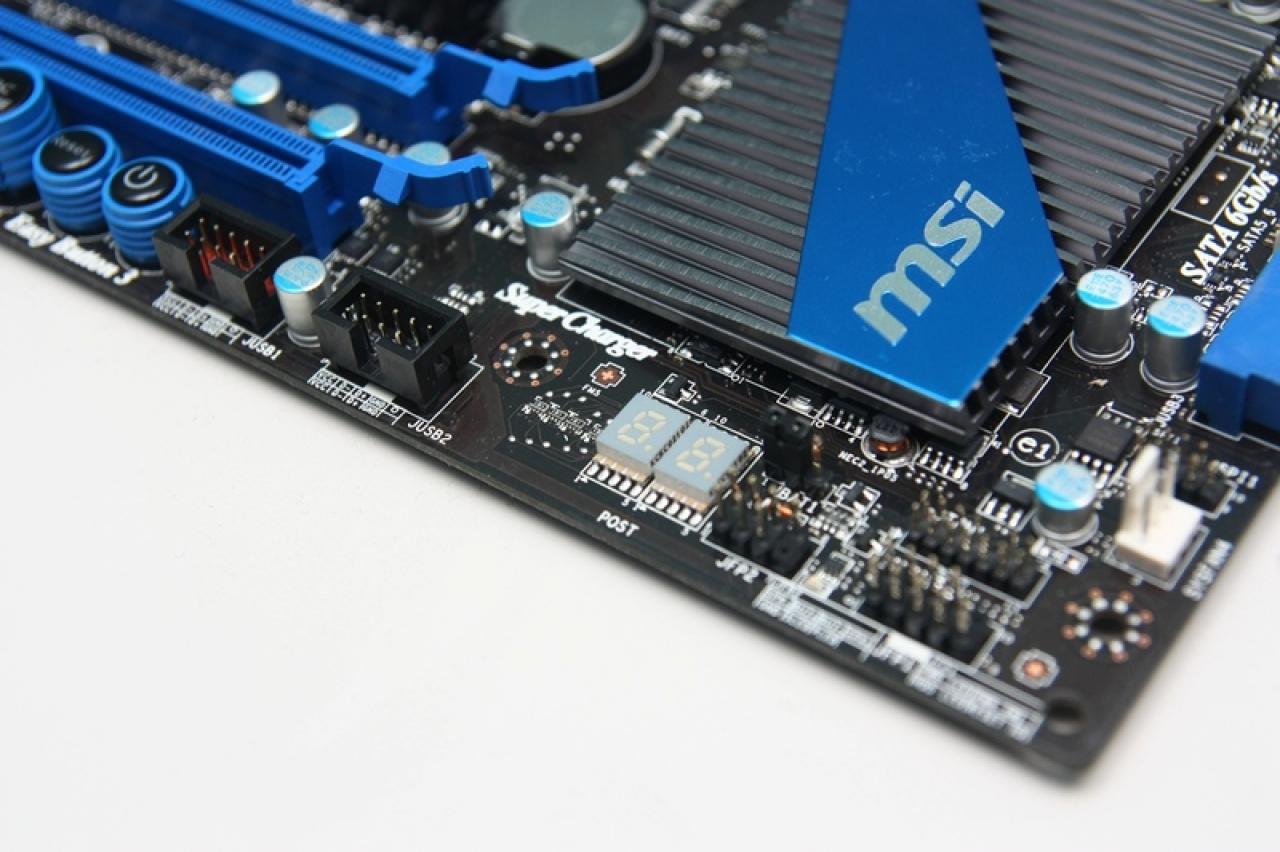 [19/05/2011] MSI 990FXA-GD80: Details zum High-End-AM3+-Mainboard aufgetaucht (2)
