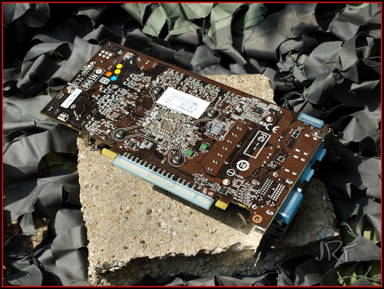 [04/05/2011] Die MSI R6850 Cyclone im PCGHX-Test: Viel Leistung für wenig Geld? (8)