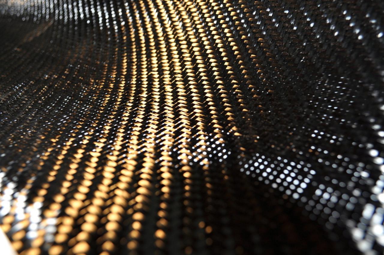 [20/05/2011] Nautilus: Eine tolle Carbon-Casecon entsteht mit selbst gebauter CNC-Fräse (2)