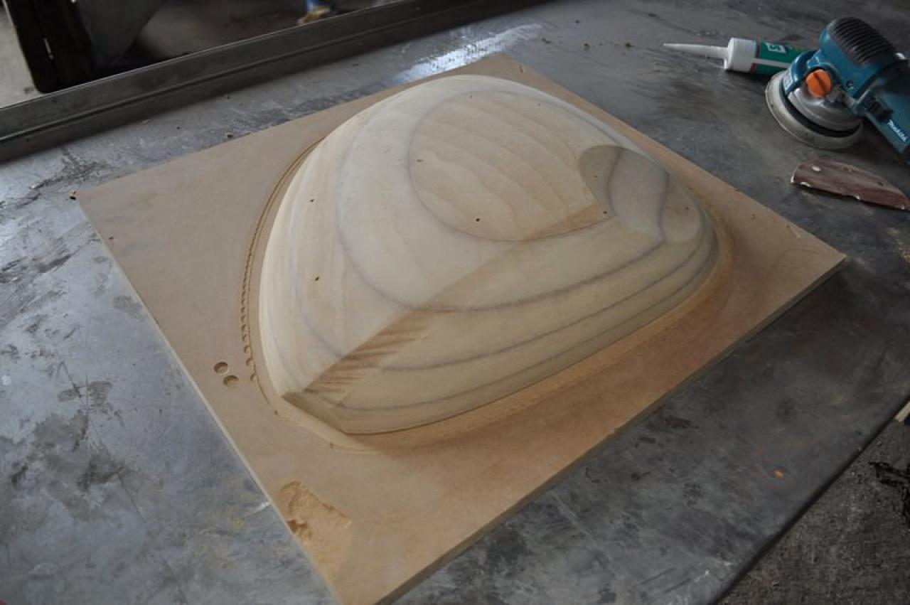 [20/05/2011] Nautilus: Eine tolle Carbon-Casecon entsteht mit selbst gebauter CNC-Fräse (25)