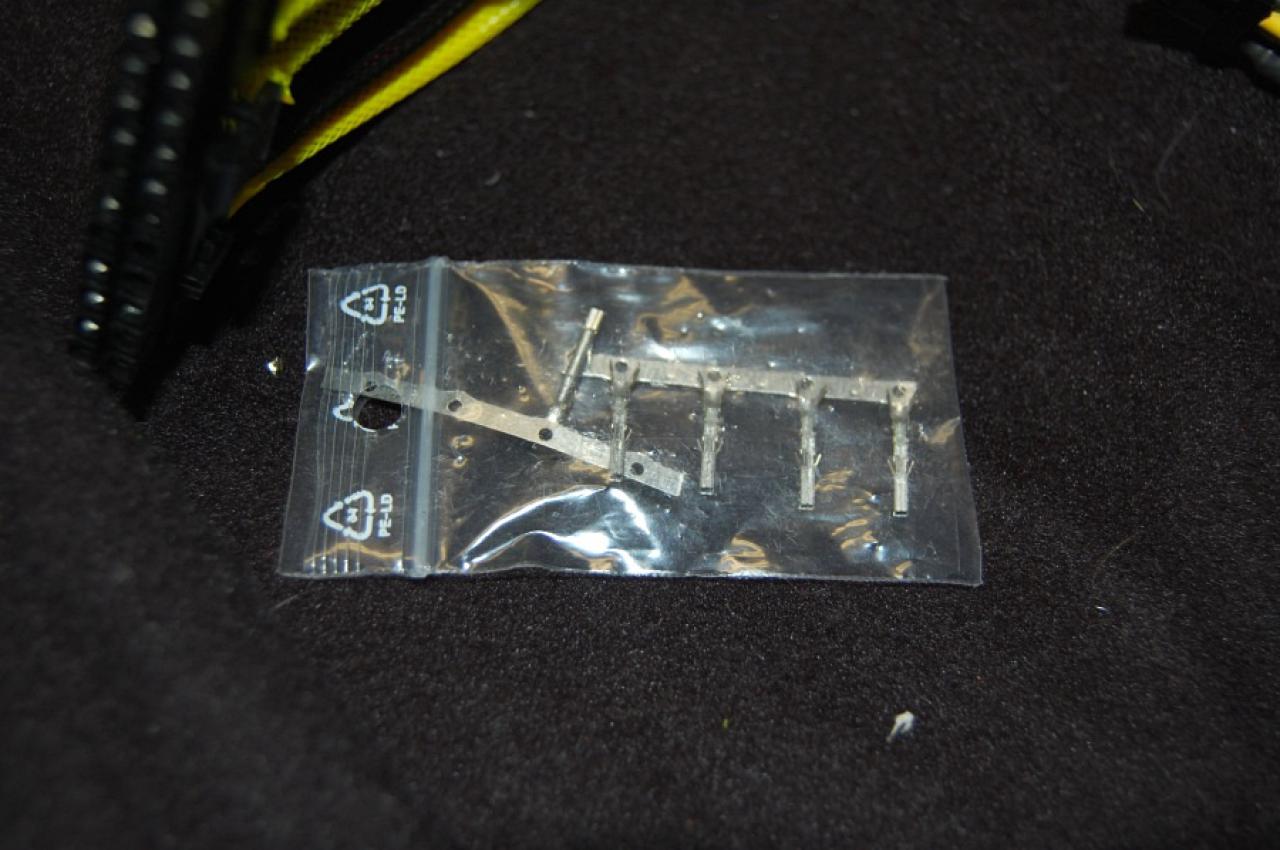 [20/05/2011] Update: Die knallgelbe Chaos-Casemod ist fertig (6)