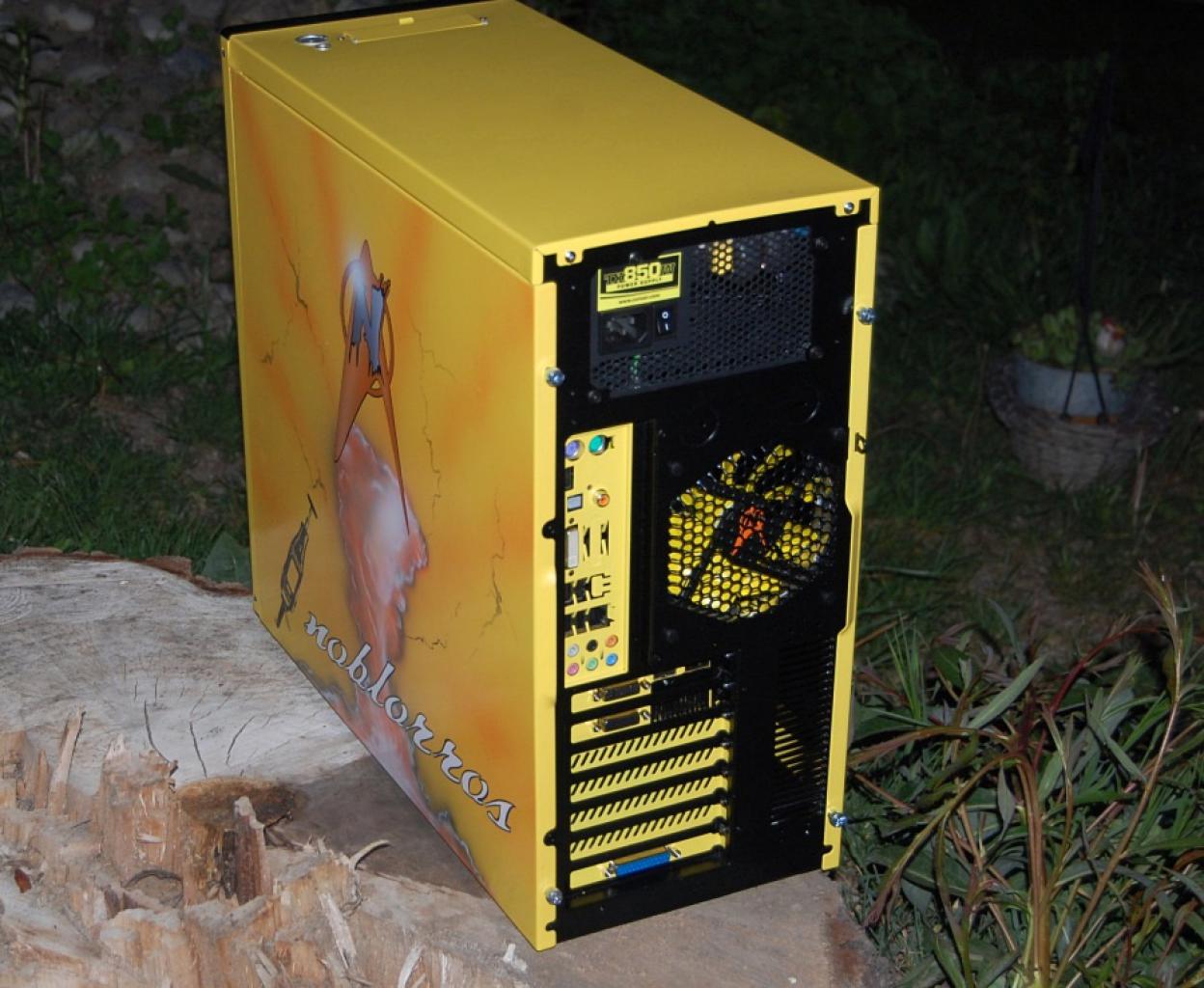 [20/05/2011] Update: Die knallgelbe Chaos-Casemod ist fertig (34)
