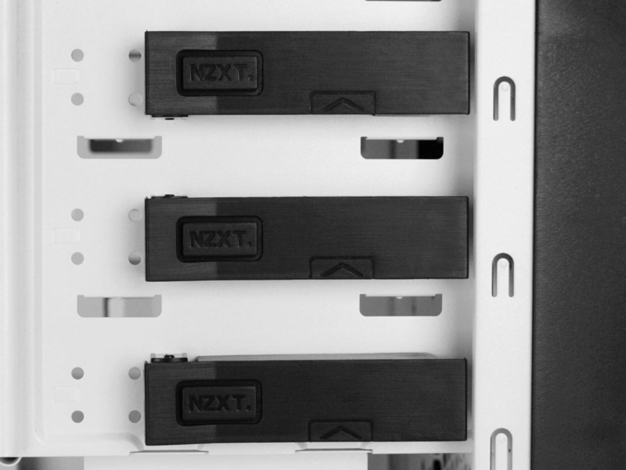[01/06/2011] NZXT Source 210 (Elite) (9)