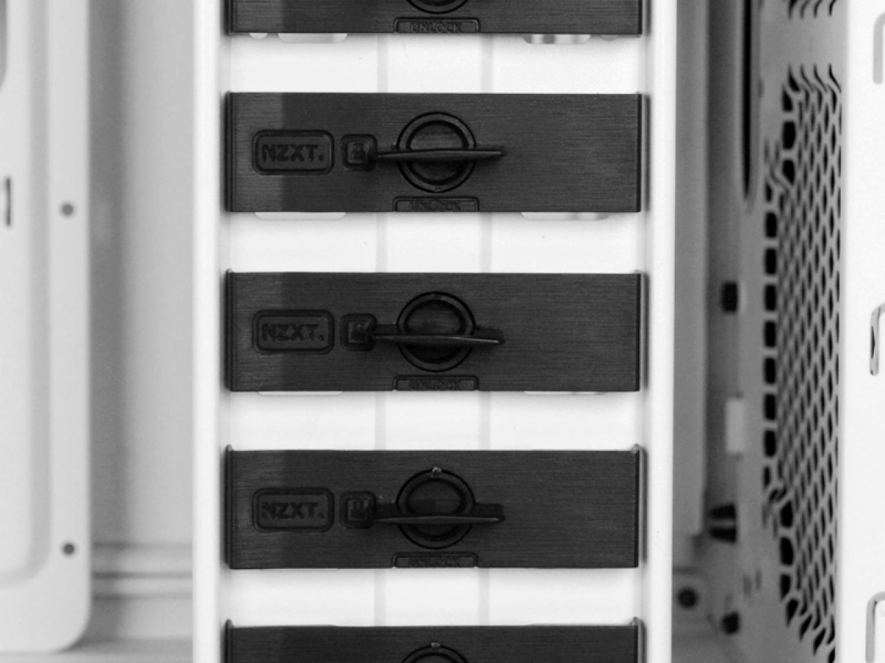 [01/06/2011] NZXT Source 210 (Elite) (10)
