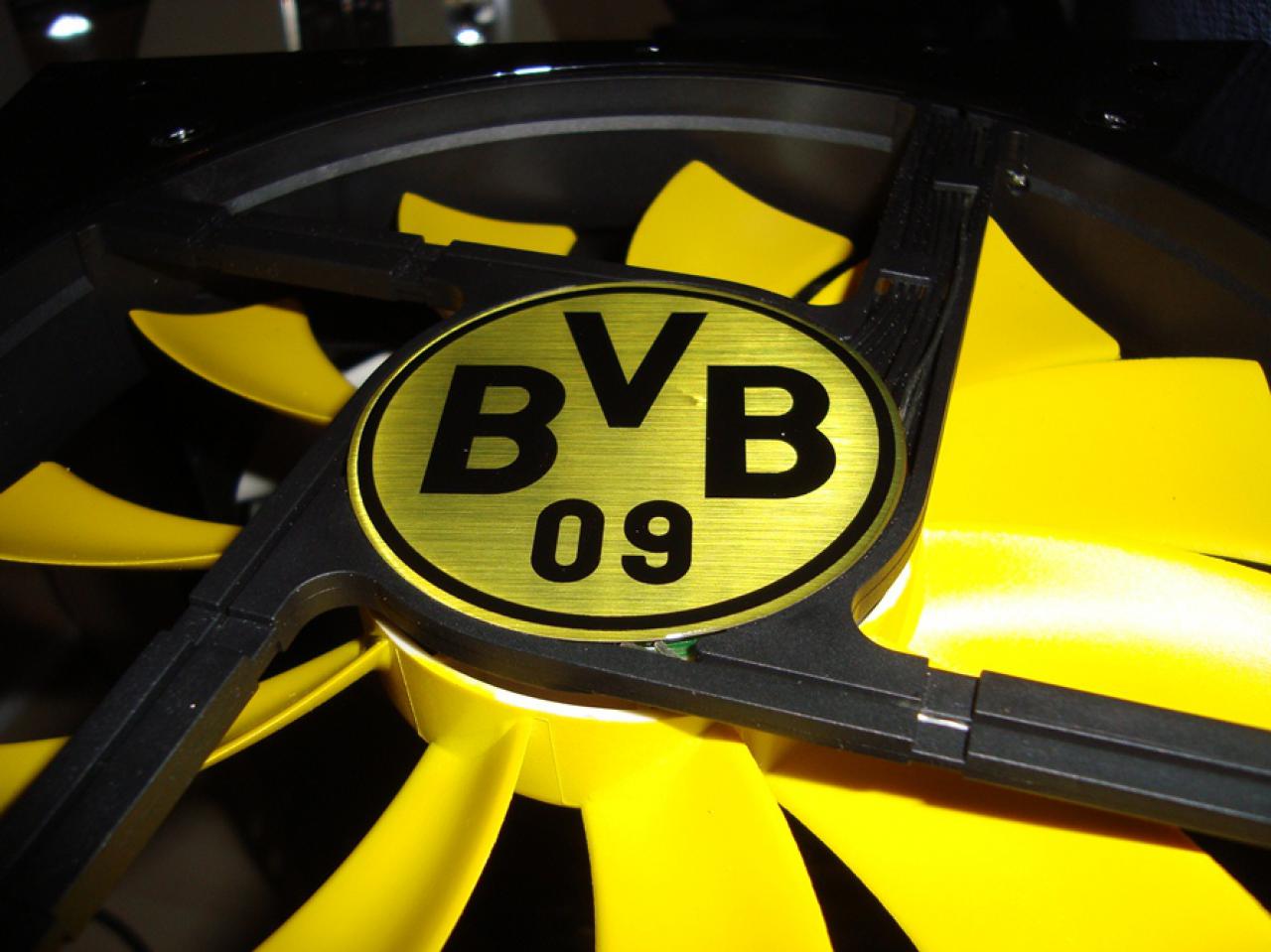 [20/06/2011] Endspurt beim Casemod-Contest: [Tagebuch] NZXT Phantom BVB Caseking-PCGH-Wettbewerb von Falcony6886 (38)