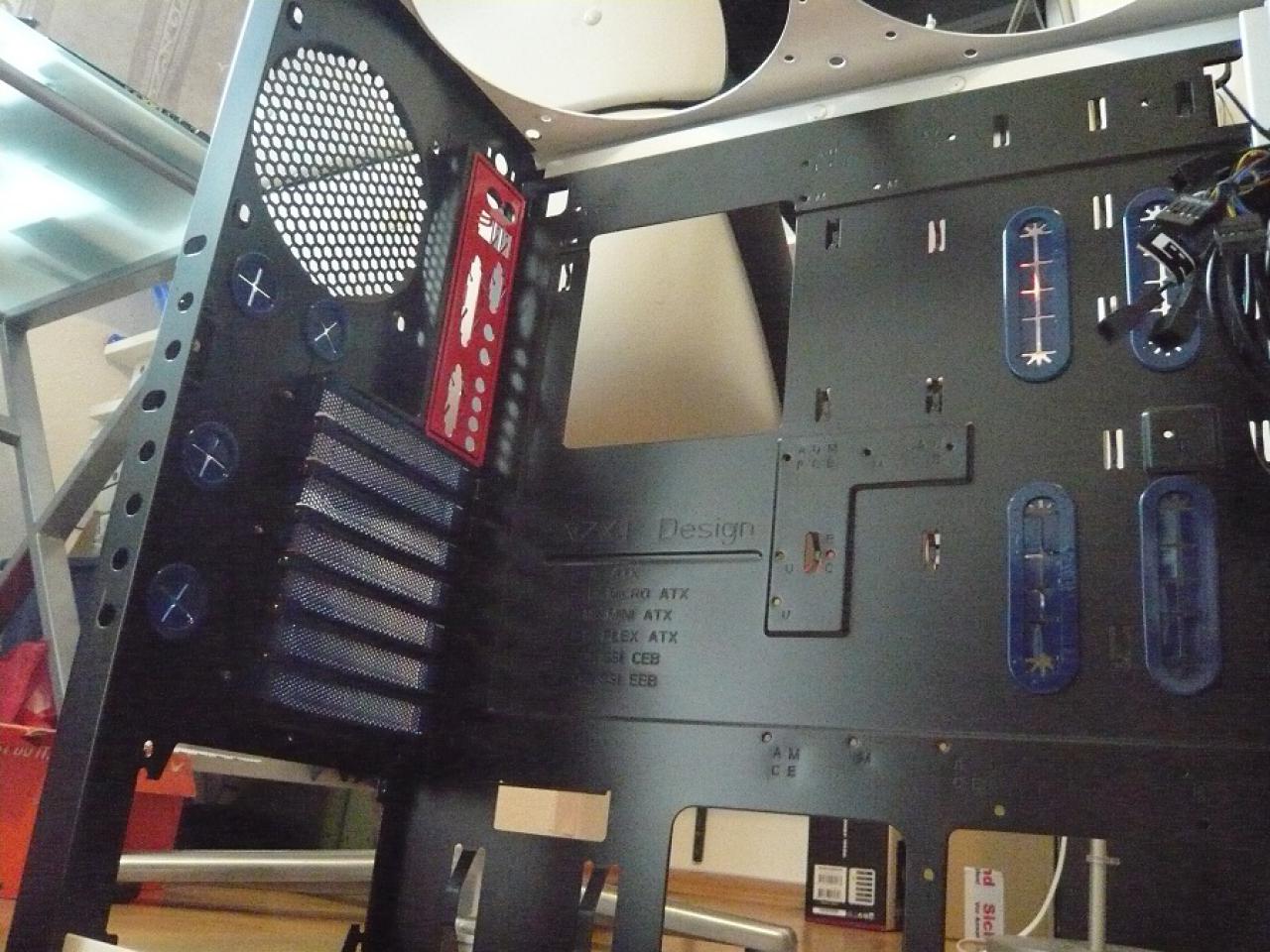 [29/06/2011] Die letzten Bilder: [Tagebuch] NZXT Phantom goes Lamorghini Caseking-PCGH-Wettbewerb (2)