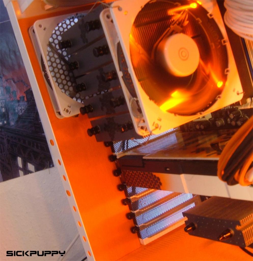 [29/06/2011] Die letzten Bilder: [Tagebuch] NZXT Phantom Honeycomb Caseking-PCGH-Wettbewerb (1)
