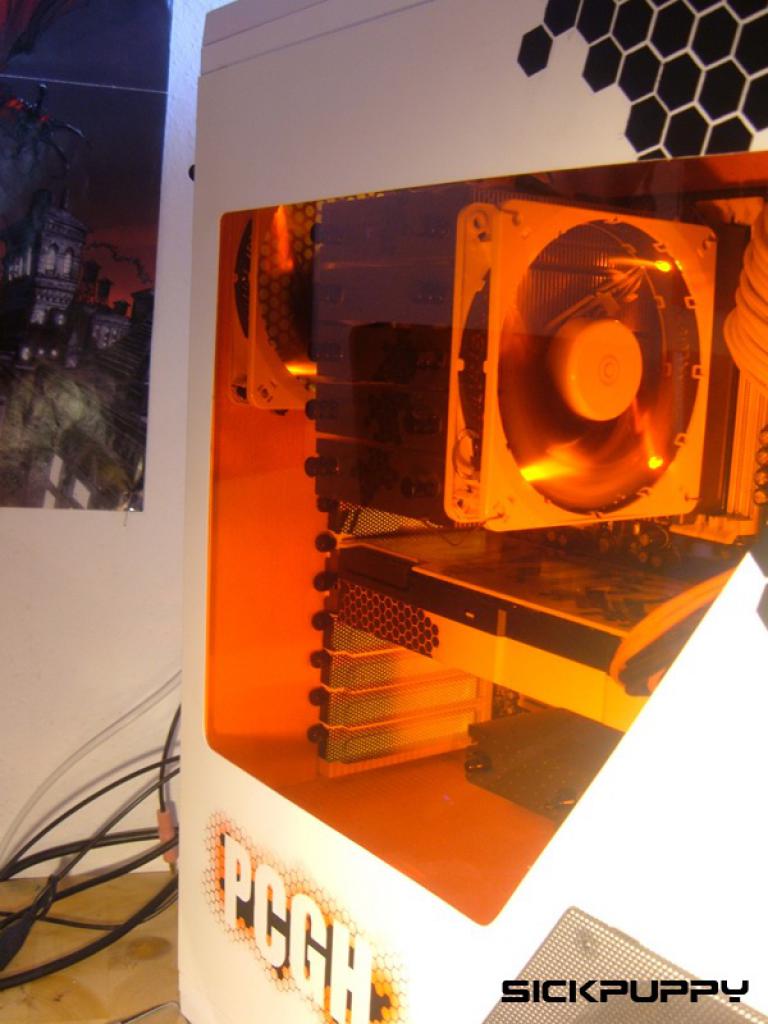 [29/06/2011] Die letzten Bilder: [Tagebuch] NZXT Phantom Honeycomb Caseking-PCGH-Wettbewerb (4)