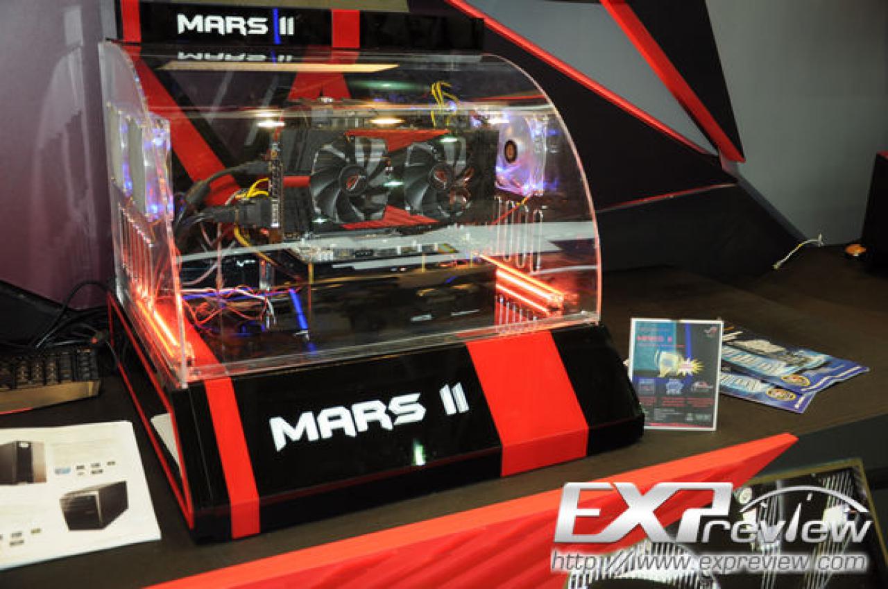 [03/06/2011] Dual-GPU-Monster Asus Mars 2 auf der Computex - Update: Taktraten (2)