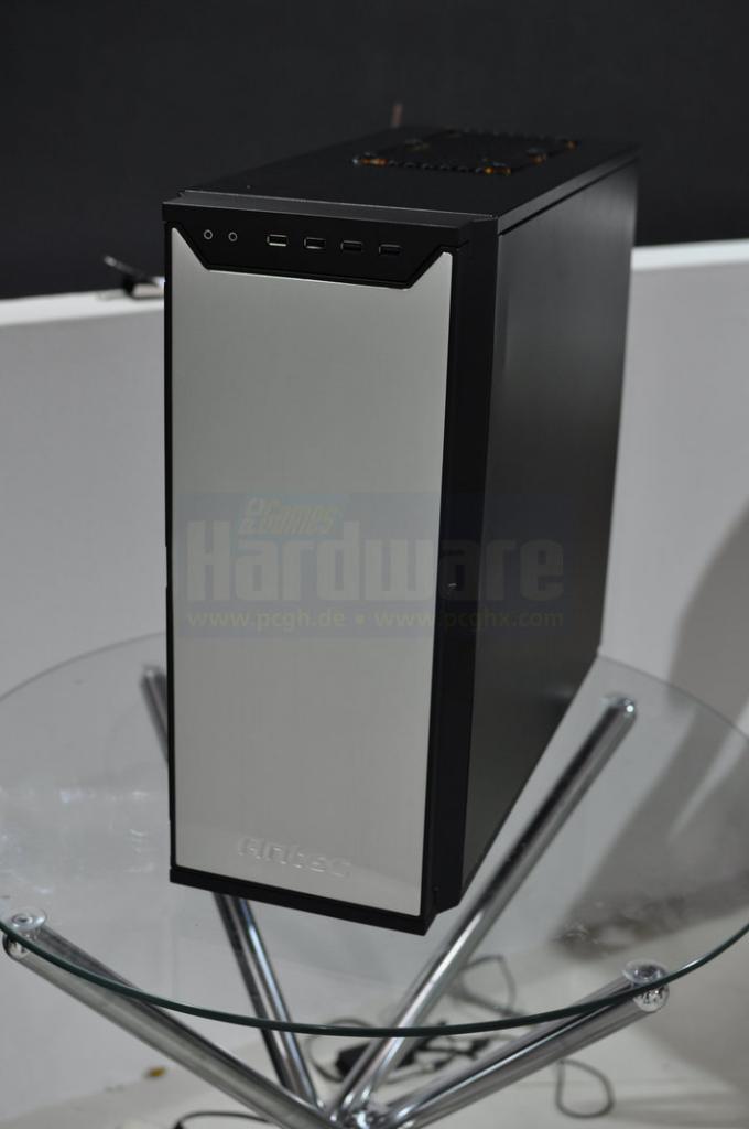 [03/06/2011] Antec P280 01