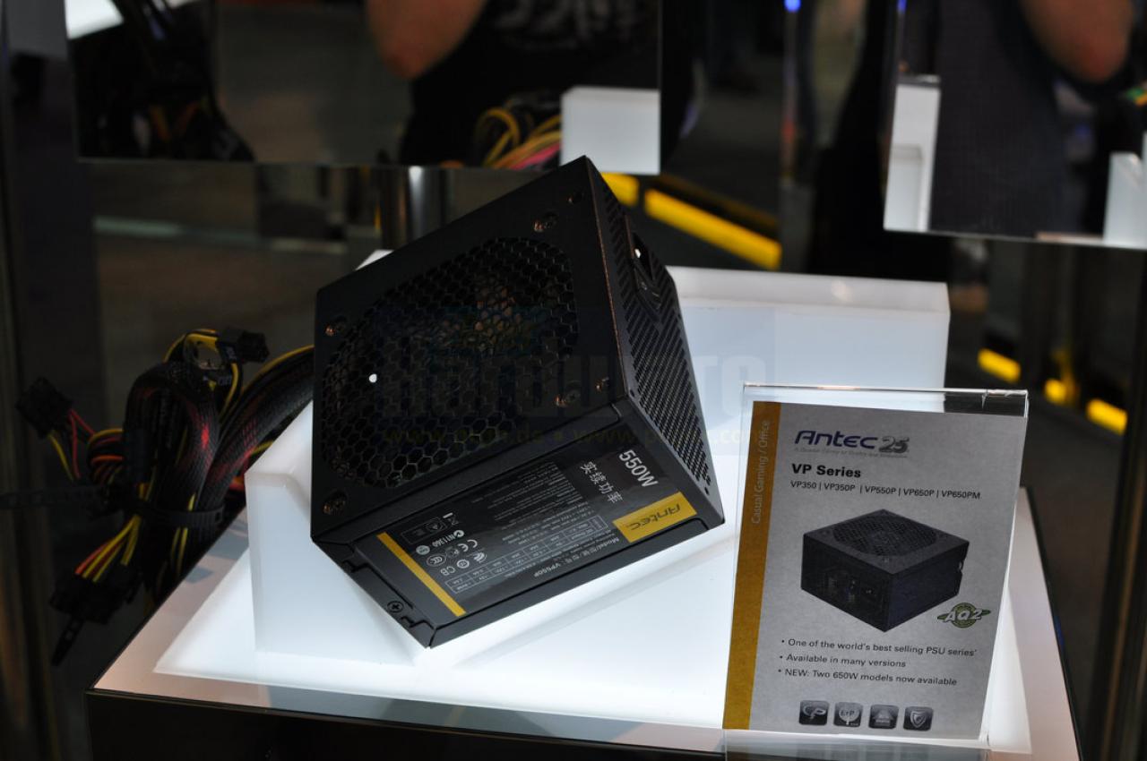 [03/06/2011] Antec VP Series 02