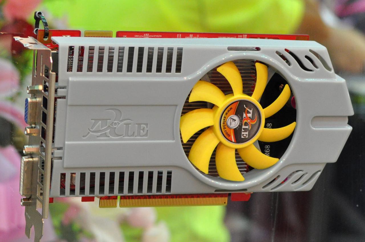 [04/06/2011] Axle Radeon HD 6750 non OEM