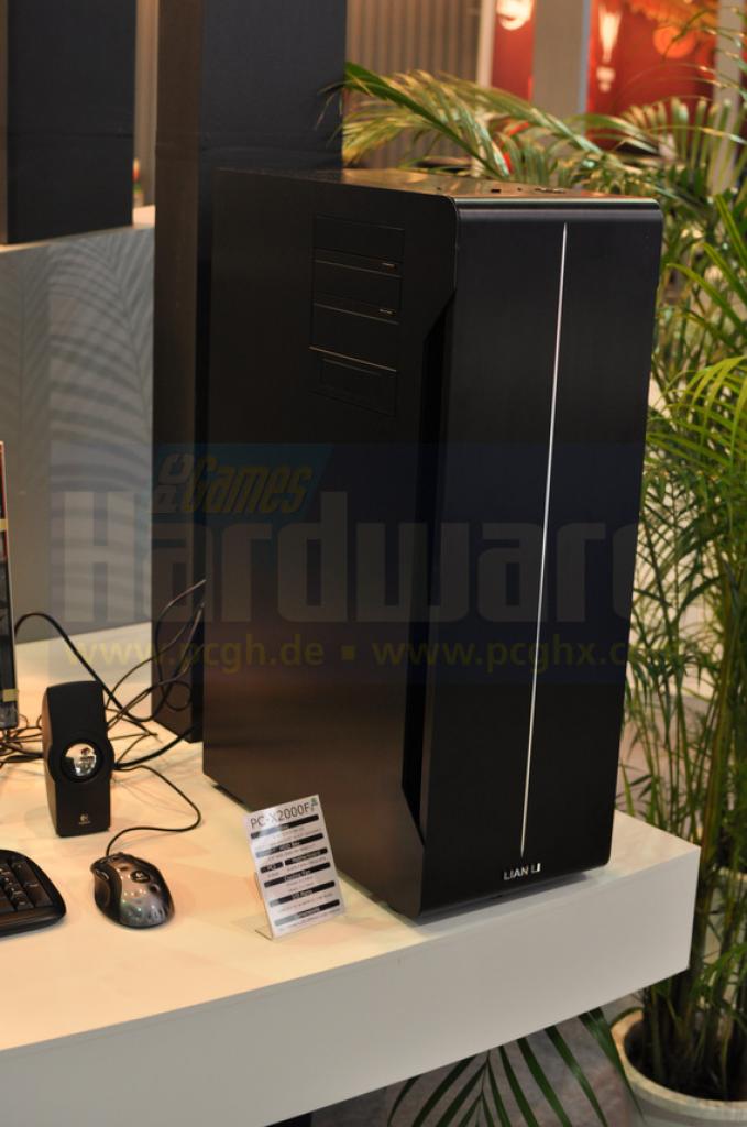 [03/06/2011] Casemods Computex Taipeh 16 