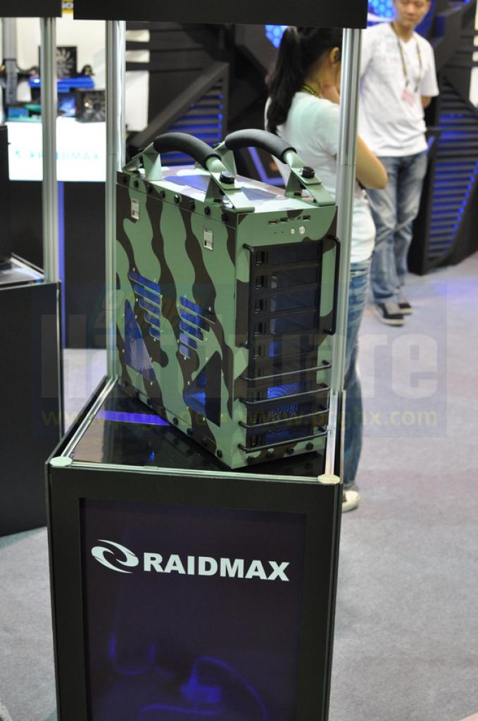 [03/06/2011] Casemods Computex Taipeh 19 