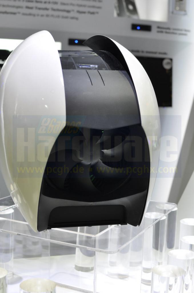 [03/06/2011] Casemods Computex Taipeh 5 