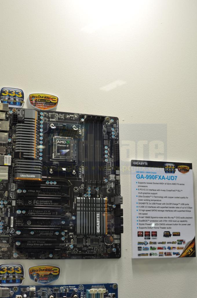 [03/06/2011] AMD: Bulldozer-Chipsätze für AM3+-Mainboards vorgestellt (1)