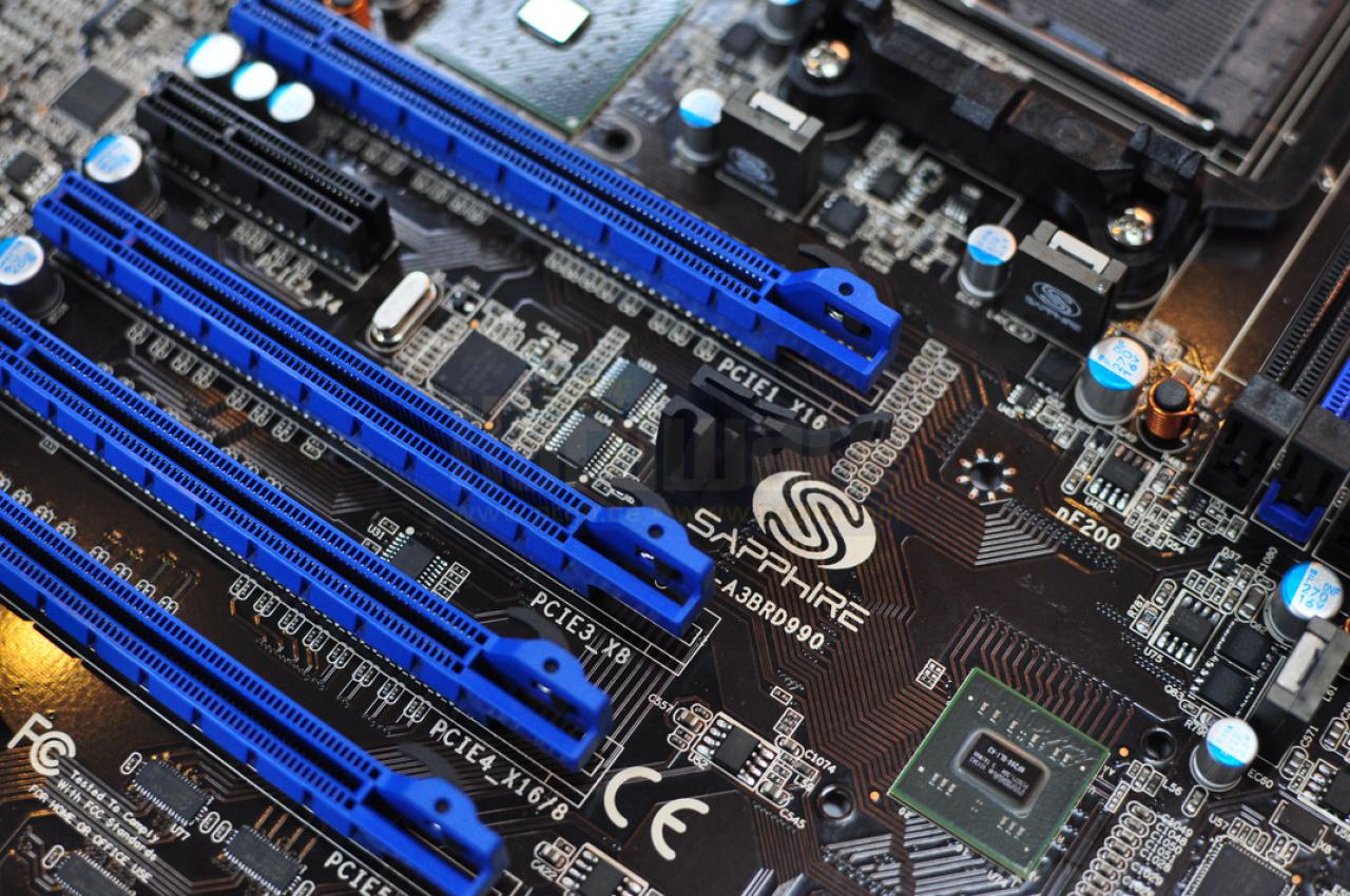 [03/06/2011] AMD: Bulldozer-Chipsätze für AM3+-Mainboards vorgestellt (15)
