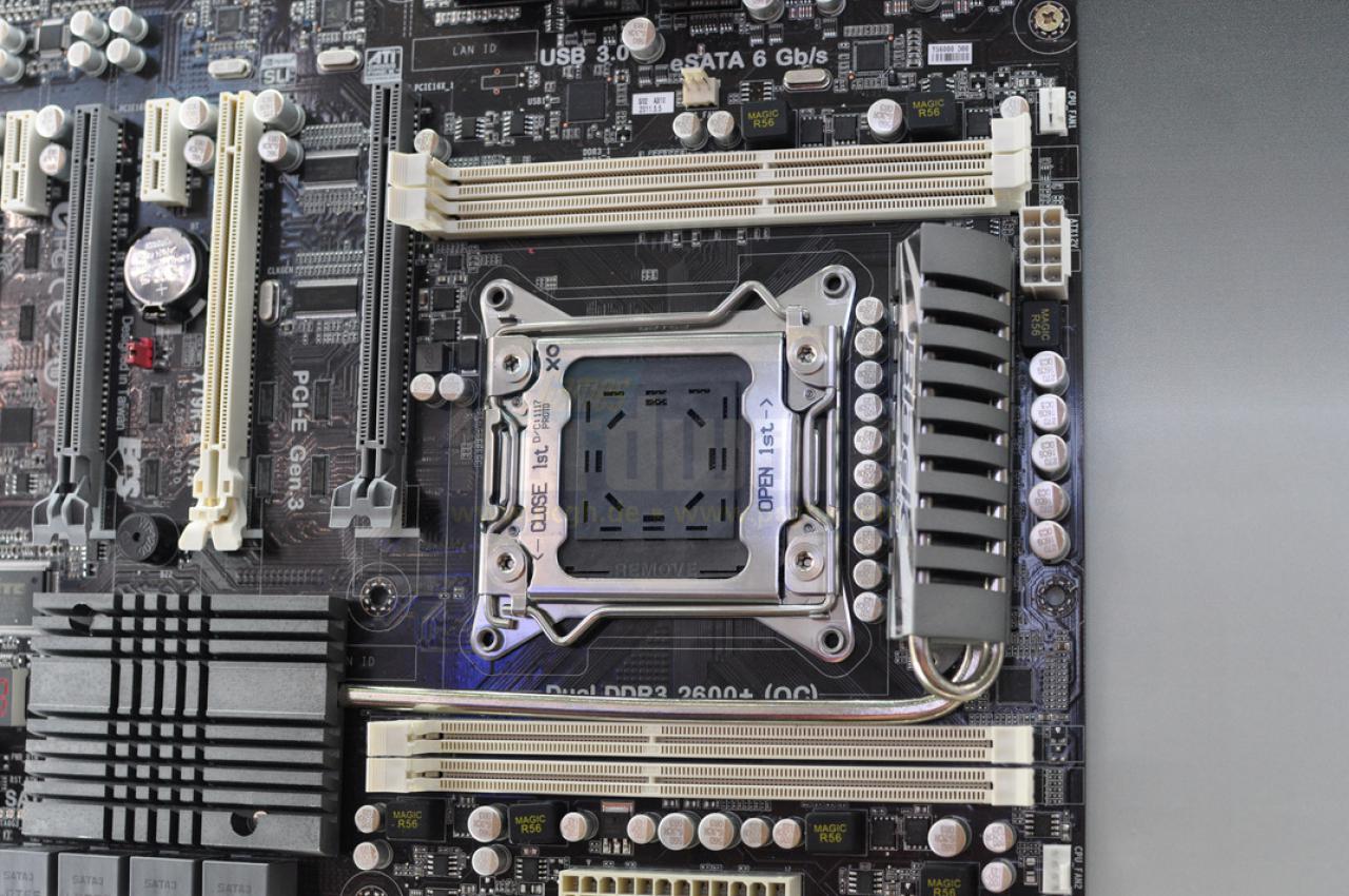 [03/06/2011] AMD: Bulldozer-Chipsätze für AM3+-Mainboards vorgestellt (26)