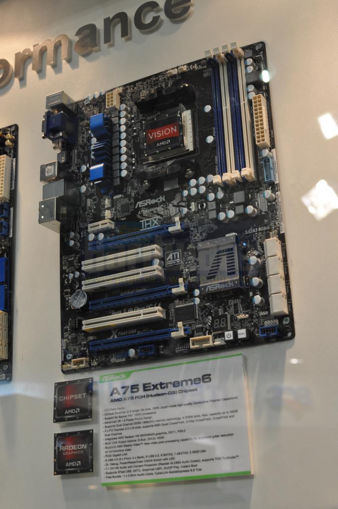 [03/06/2011] AMD: Bulldozer-Chipsätze für AM3+-Mainboards vorgestellt (43)