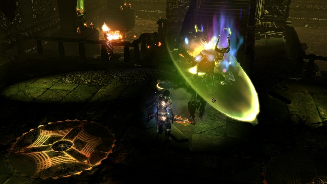 [17/06/2011] Auf der einen Seite erfordert Dungeon Siege 3 zwingend Steam am PC, auf der anderen Seite ist der Titel mit Maus und Tastatur nur sehr schlecht spielbar