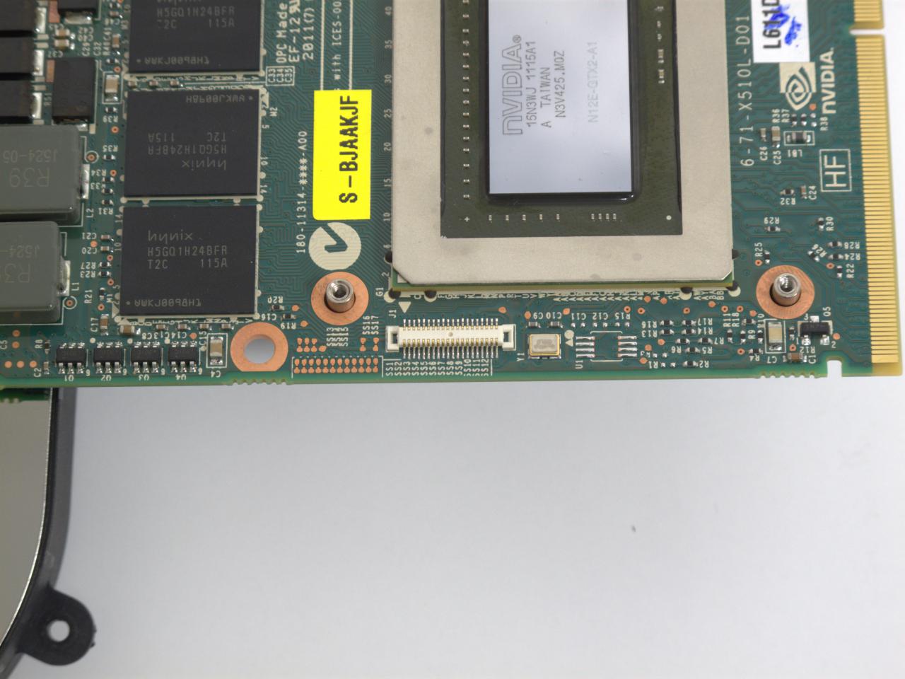 [27/06/2011] Nvidia GTX 580m (6)