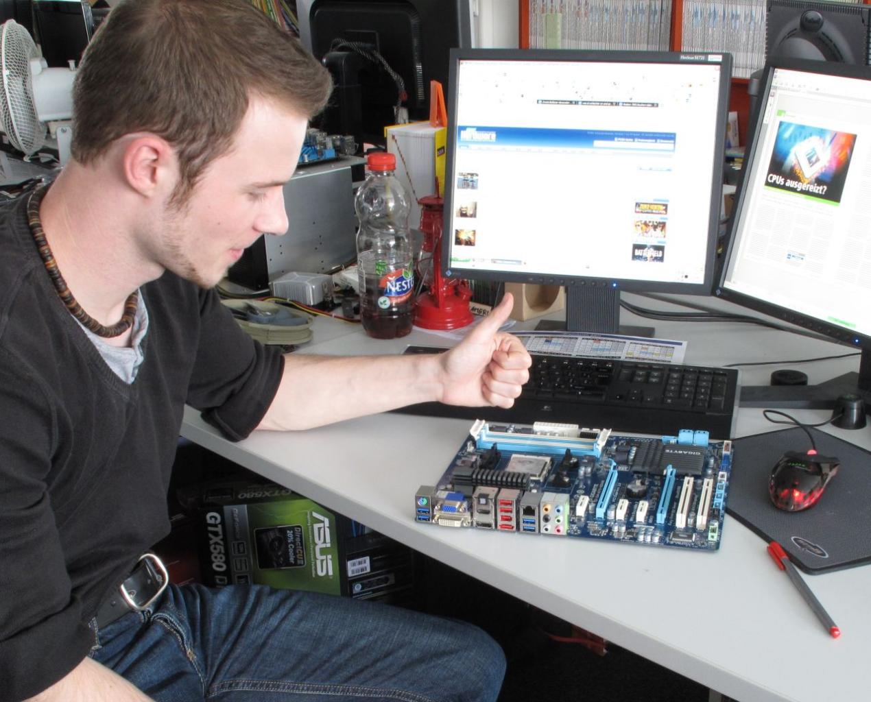 [17/06/2011] Die Vorbereitungen für den Test von AMD Llano laufen auf Hochtouren: Passende Mainboards und ...