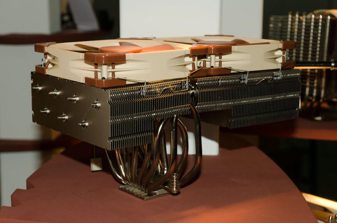 [14/06/2011] Prototyp: Noctua mit NH-D14-Nachfolger (20 Prozent mehr Kühlfläche, 7 Heatpipes)
