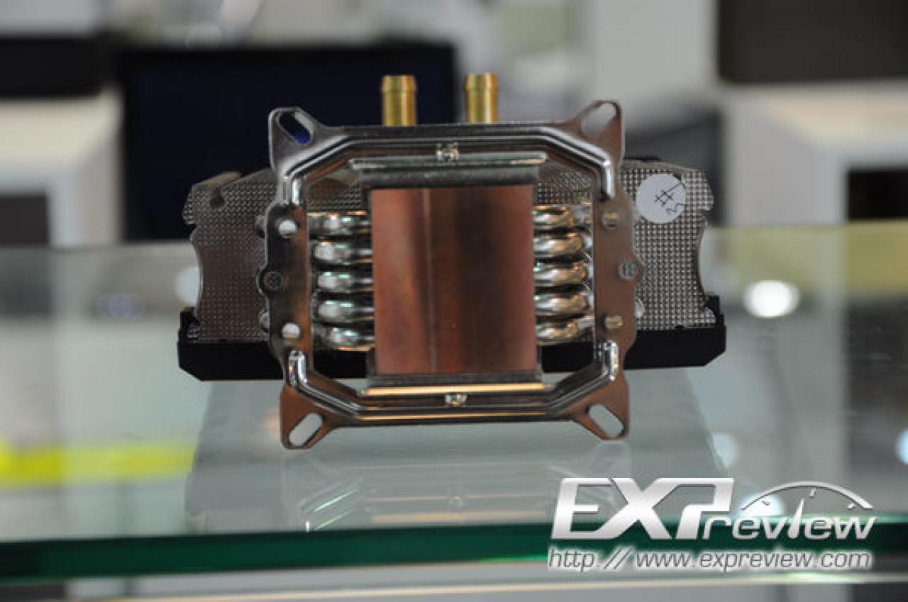 [10/06/2011] PCCooler OC3 W120 (2)