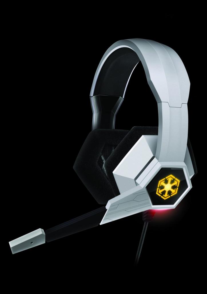 [08/06/2011] Star Wars: The Old Republic Gaming-Headsets by Razer (3)