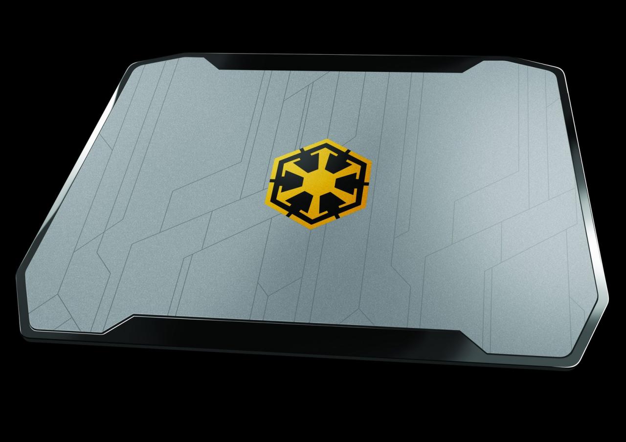 [08/06/2011] Star Wars: The Old Republic Gaming-Mauspad by Razer (3)