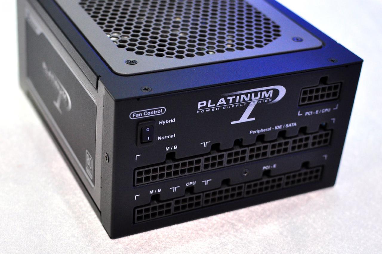 [04/06/2011] Netzteile: Seasonic erweitert Platinum-Serie mit passiven Modellen (5)