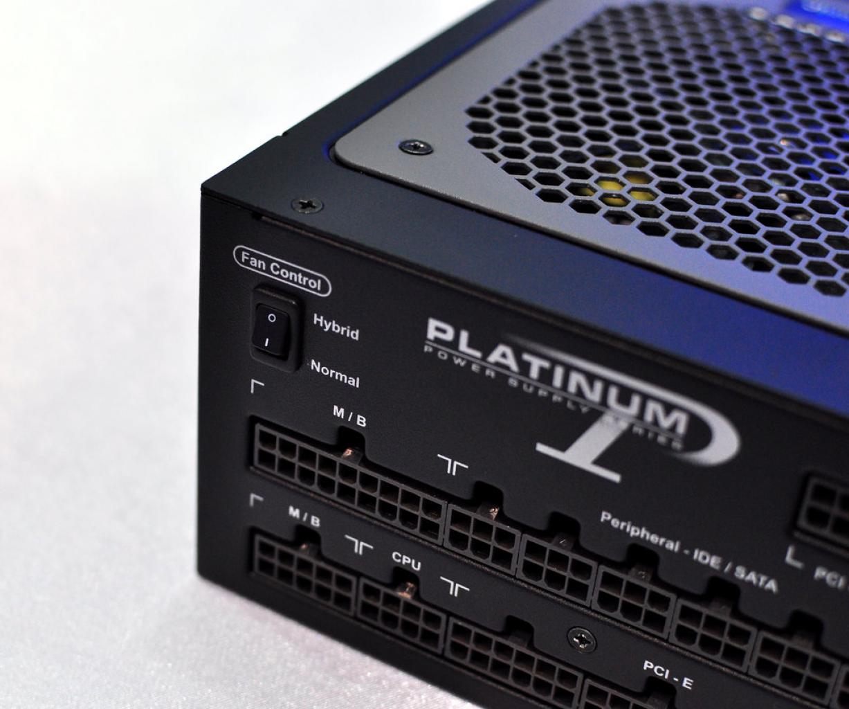 [04/06/2011] Netzteile: Seasonic erweitert Platinum-Serie mit passiven Modellen (7)