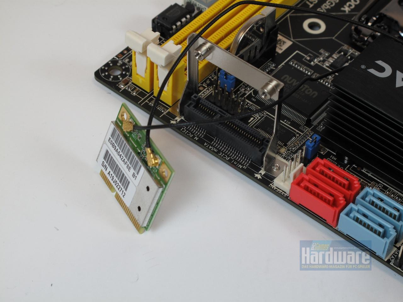 [30/06/2011] Zotac Z68 ITX Wifi 13