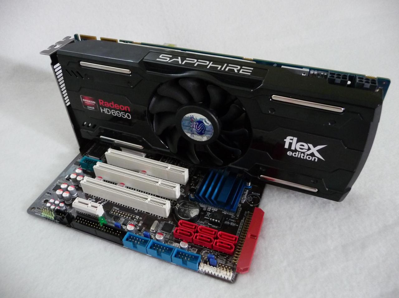 [21/06/2011] Sapphire HD 6950 Flex im PCGHX-Test: Kann Sapphire an der Konkurrenz vorbei ziehen? (8)