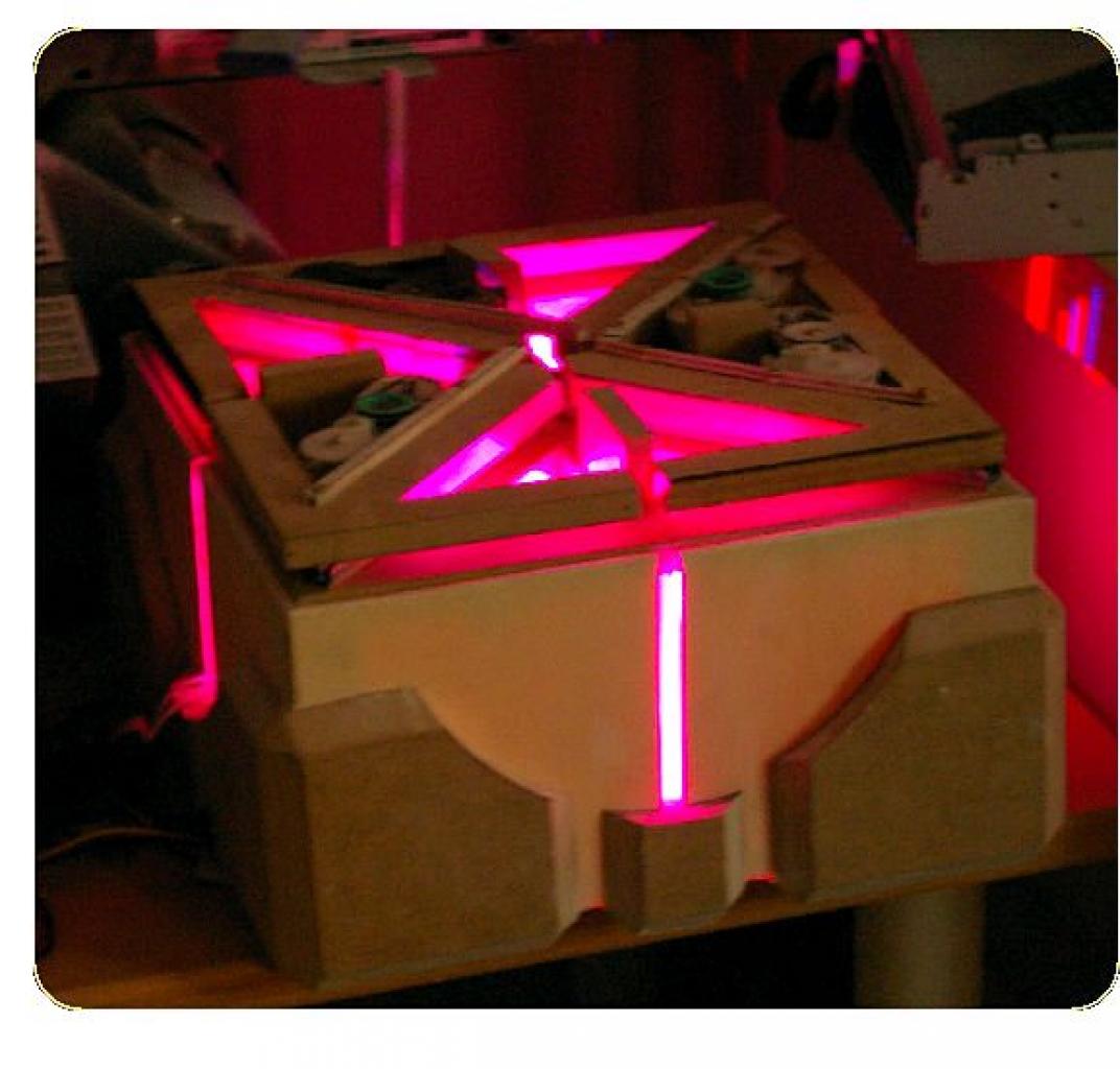 [24/06/2011] Motorisierte Fan-Casemod zu Portal 2: Ein Geschenk von GLaDOS (45)