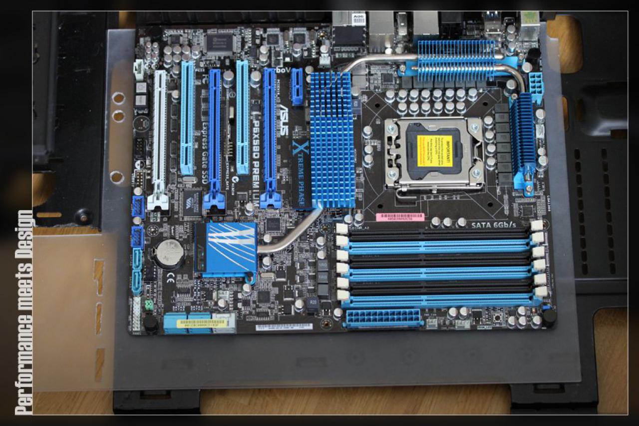 [19/07/2011] Update vom 20.7.: Arbeiten an SSDs, Wakü und Netzteil (2)