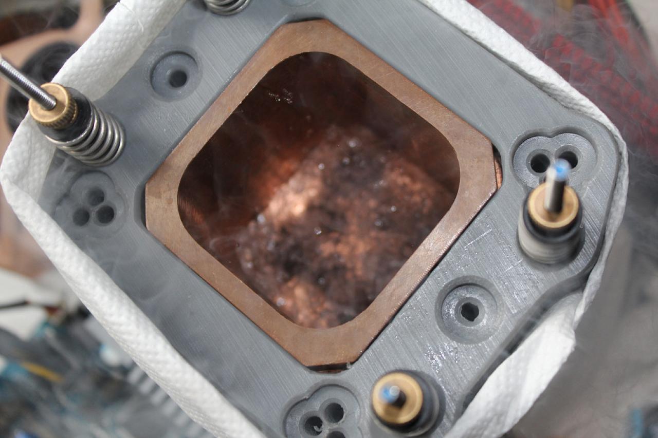 [28/07/2011] AMD Llano A8-3850 auf über 5 GHz übertaktet (5)