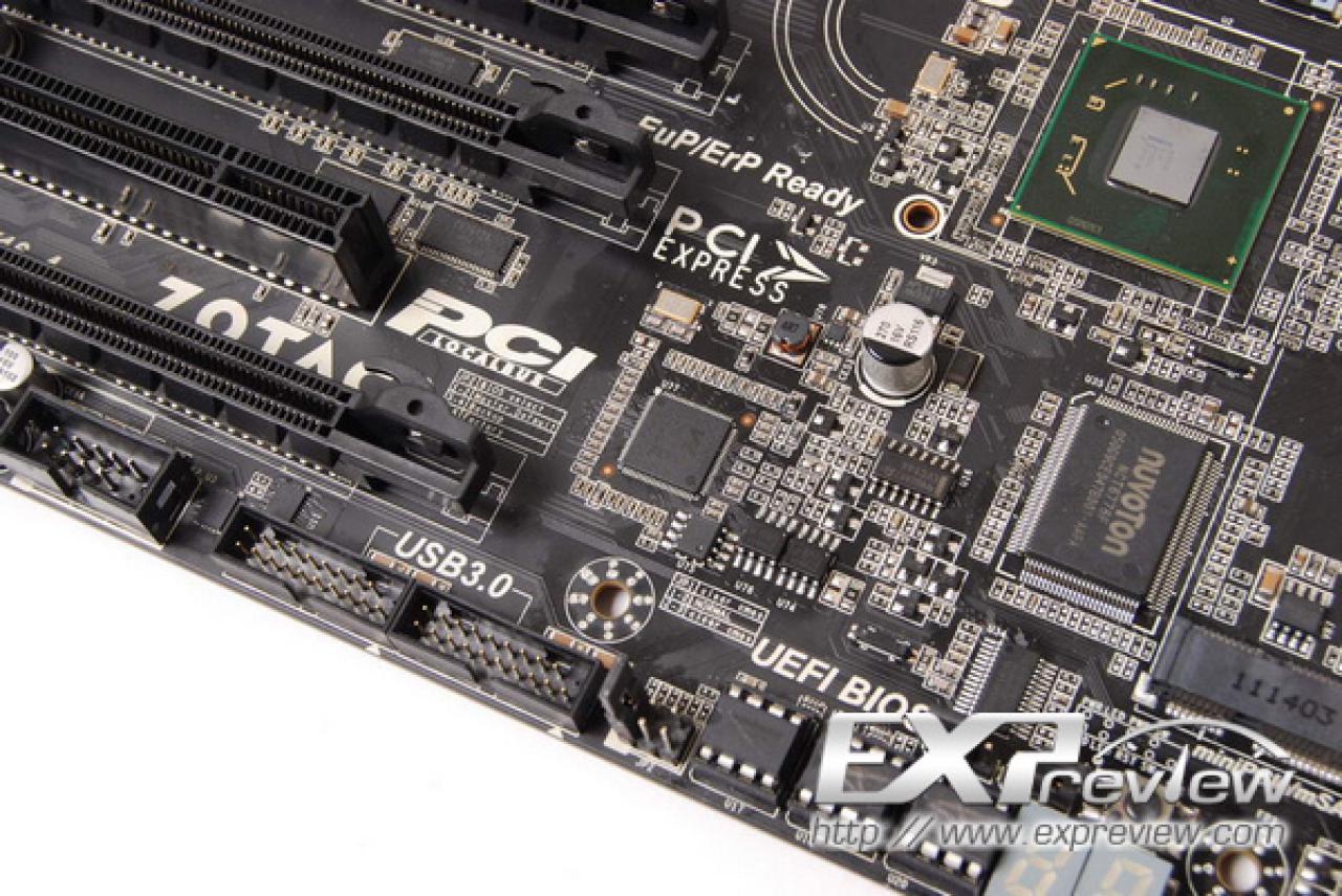 [18/07/2011] Zotac zeigt Mainboard mit 26 Phasen (4)