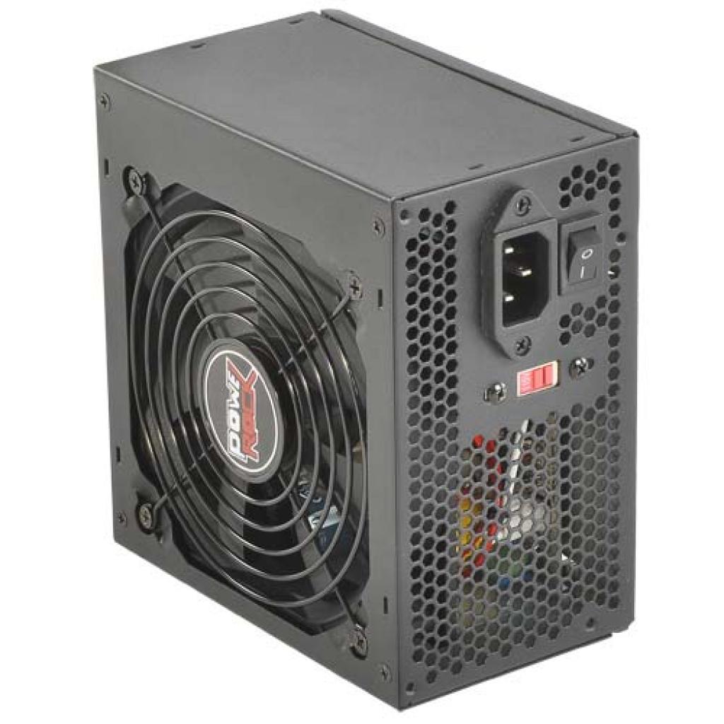 [15/07/2011] Gigabyte Powerock KX320 Watt (4)