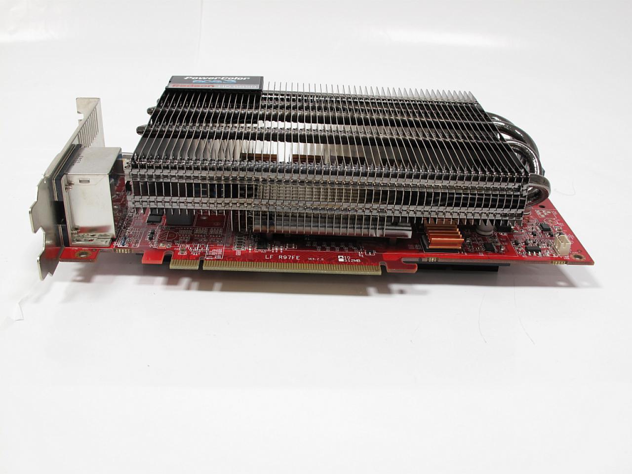 [22/07/2011] Powercolor SCS 3: Passivgekühlte Radeon HD 6850 (5)