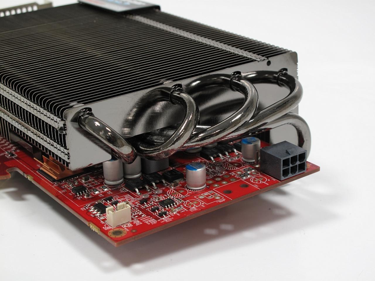 [22/07/2011] Powercolor SCS 3: Passivgekühlte Radeon HD 6850 (6)
